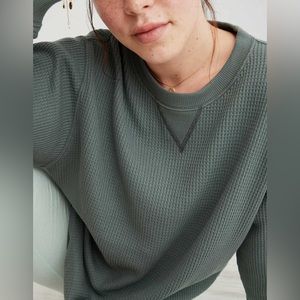 Aerie Waffle Knit Oversized Crew Neck Sweater NWOT Size M